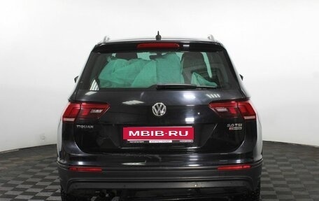 Volkswagen Tiguan II, 2017 год, 2 700 000 рублей, 6 фотография