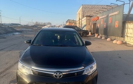Toyota Camry, 2015 год, 1 600 000 рублей, 3 фотография