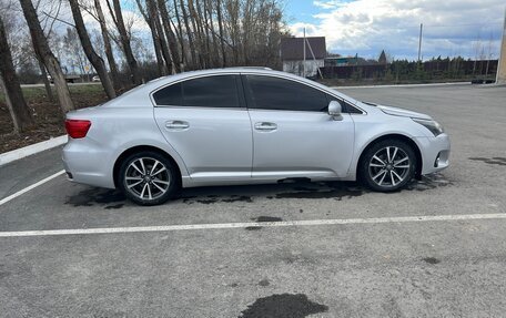 Toyota Avensis III рестайлинг, 2012 год, 1 200 000 рублей, 4 фотография