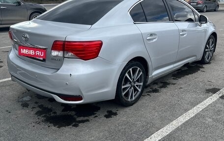 Toyota Avensis III рестайлинг, 2012 год, 1 200 000 рублей, 11 фотография