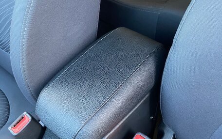 Hyundai Solaris II рестайлинг, 2016 год, 1 000 000 рублей, 11 фотография