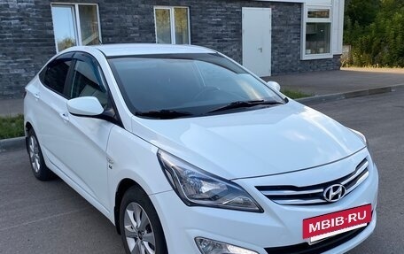 Hyundai Solaris II рестайлинг, 2016 год, 1 000 000 рублей, 9 фотография