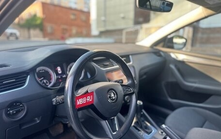 Skoda Octavia, 2017 год, 1 800 000 рублей, 16 фотография