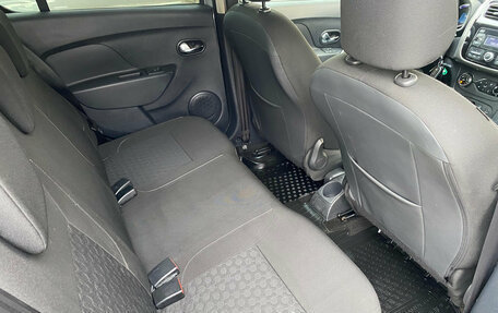 Renault Sandero II рестайлинг, 2018 год, 1 050 000 рублей, 12 фотография