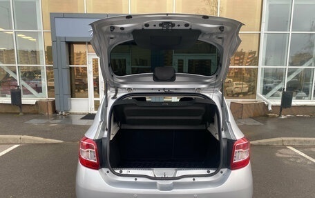 Renault Sandero II рестайлинг, 2018 год, 1 050 000 рублей, 19 фотография