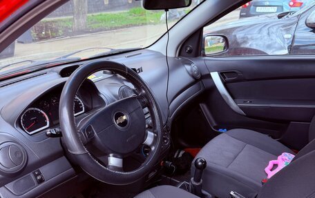 Chevrolet Aveo III, 2010 год, 200 000 рублей, 3 фотография