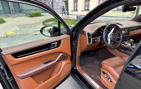 Porsche Cayenne III, 2019 год, 8 850 000 рублей, 5 фотография