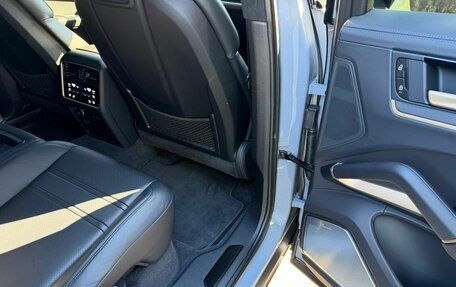 Porsche Cayenne III, 2024 год, 28 900 000 рублей, 23 фотография