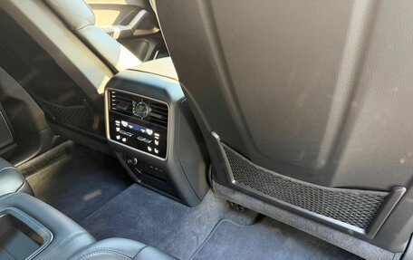 Porsche Cayenne III, 2024 год, 28 900 000 рублей, 26 фотография