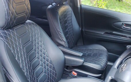 Toyota Wish II, 2013 год, 1 330 000 рублей, 9 фотография