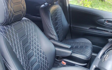 Toyota Wish II, 2013 год, 1 330 000 рублей, 12 фотография