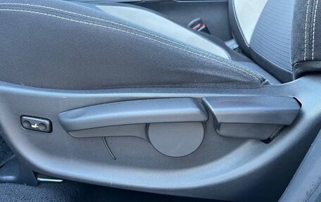 Toyota Avensis III рестайлинг, 2017 год, 1 900 000 рублей, 16 фотография