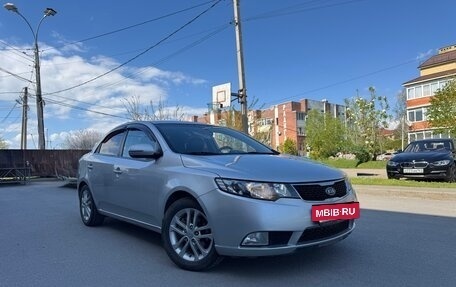 KIA Cerato III, 2010 год, 710 000 рублей, 3 фотография