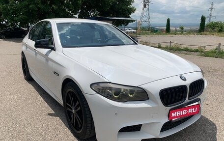 BMW 5 серия, 2013 год, 1 600 000 рублей, 3 фотография