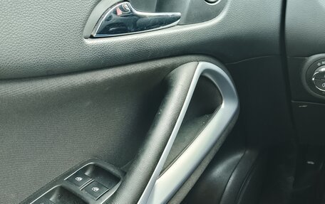 Opel Zafira C рестайлинг, 2013 год, 975 000 рублей, 11 фотография