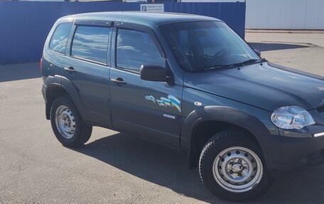 Chevrolet Niva I рестайлинг, 2016 год, 850 000 рублей, 3 фотография