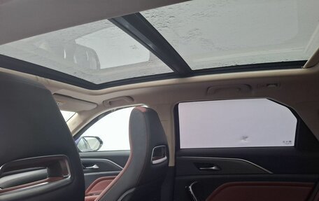 FAW Bestune T77, 2022 год, 1 700 000 рублей, 11 фотография