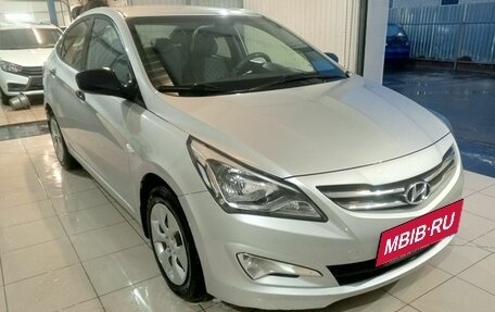 Hyundai Solaris II рестайлинг, 2015 год, 899 000 рублей, 2 фотография