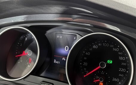 Volkswagen Tiguan II, 2020 год, 2 470 000 рублей, 15 фотография