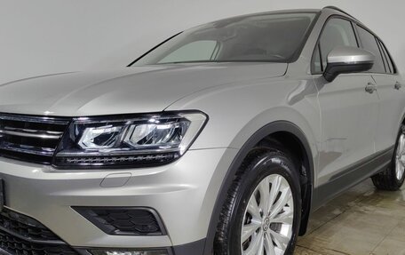 Volkswagen Tiguan II, 2020 год, 2 470 000 рублей, 23 фотография