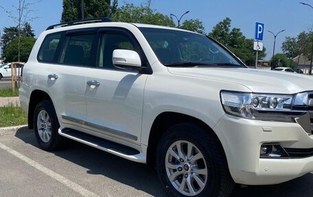 Toyota Land Cruiser 200, 2015 год, 8 700 000 рублей, 4 фотография