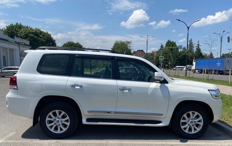 Toyota Land Cruiser 200, 2015 год, 8 700 000 рублей, 15 фотография