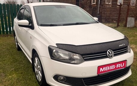Volkswagen Polo VI (EU Market), 2012 год, 715 000 рублей, 1 фотография