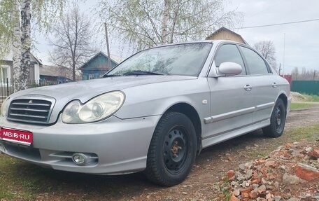 Hyundai Sonata IV рестайлинг, 2004 год, 270 000 рублей, 1 фотография