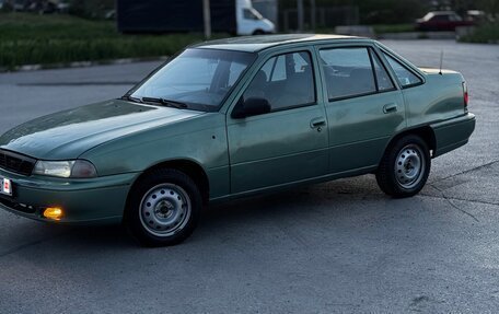 Daewoo Nexia I рестайлинг, 1997 год, 130 000 рублей, 2 фотография