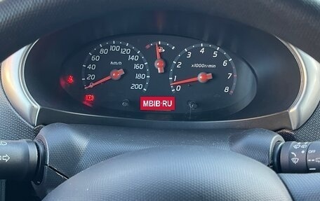 Nissan Micra III, 2004 год, 520 000 рублей, 8 фотография