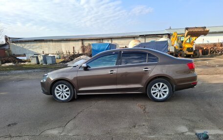 Volkswagen Jetta VI, 2011 год, 650 000 рублей, 4 фотография