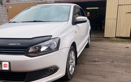 Volkswagen Polo VI (EU Market), 2012 год, 715 000 рублей, 3 фотография