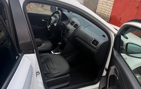 Volkswagen Polo VI (EU Market), 2012 год, 715 000 рублей, 13 фотография