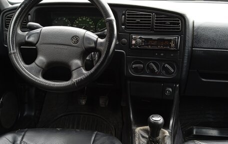 Volkswagen Passat B4, 1995 год, 220 000 рублей, 5 фотография