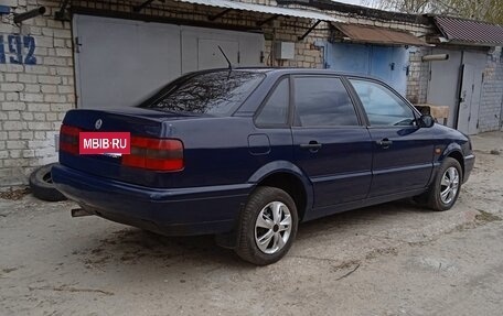 Volkswagen Passat B4, 1995 год, 220 000 рублей, 4 фотография
