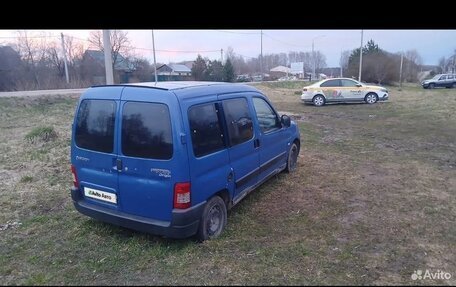 Peugeot Partner II рестайлинг 2, 2011 год, 250 000 рублей, 4 фотография