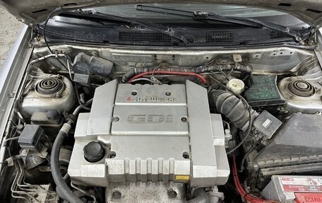 Mitsubishi Carisma I, 1998 год, 200 000 рублей, 9 фотография