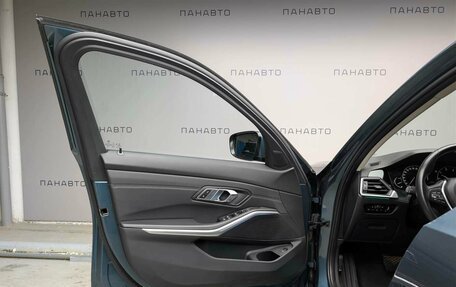 BMW 3 серия, 2019 год, 3 447 000 рублей, 7 фотография