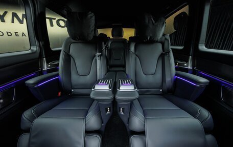 Mercedes-Benz V-Класс, 2026 год, 14 800 000 рублей, 32 фотография