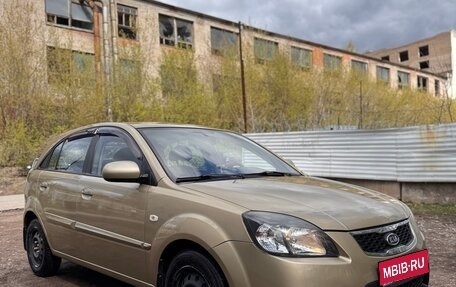 KIA Rio II, 2011 год, 600 000 рублей, 1 фотография