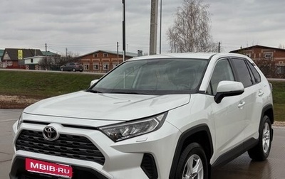 Toyota RAV4, 2019 год, 3 550 000 рублей, 1 фотография