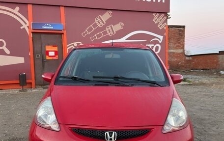 Honda Jazz I рестайлинг, 2006 год, 450 000 рублей, 1 фотография