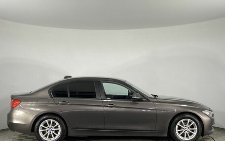 BMW 3 серия, 2015 год, 1 640 000 рублей, 11 фотография