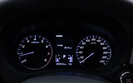 Mitsubishi Outlander III рестайлинг 3, 2019 год, 2 480 000 рублей, 12 фотография