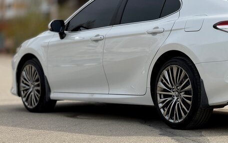 Toyota Camry, 2021 год, 2 790 000 рублей, 8 фотография