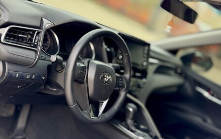 Toyota Camry, 2021 год, 2 790 000 рублей, 9 фотография