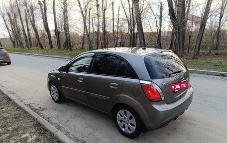 KIA Rio II, 2010 год, 500 000 рублей, 3 фотография