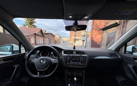 Volkswagen Tiguan II, 2017 год, 2 450 000 рублей, 11 фотография