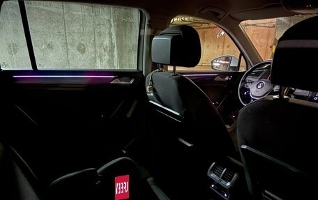 Volkswagen Tiguan II, 2017 год, 2 450 000 рублей, 15 фотография