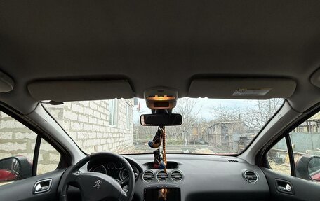 Peugeot 308 II, 2011 год, 520 000 рублей, 2 фотография